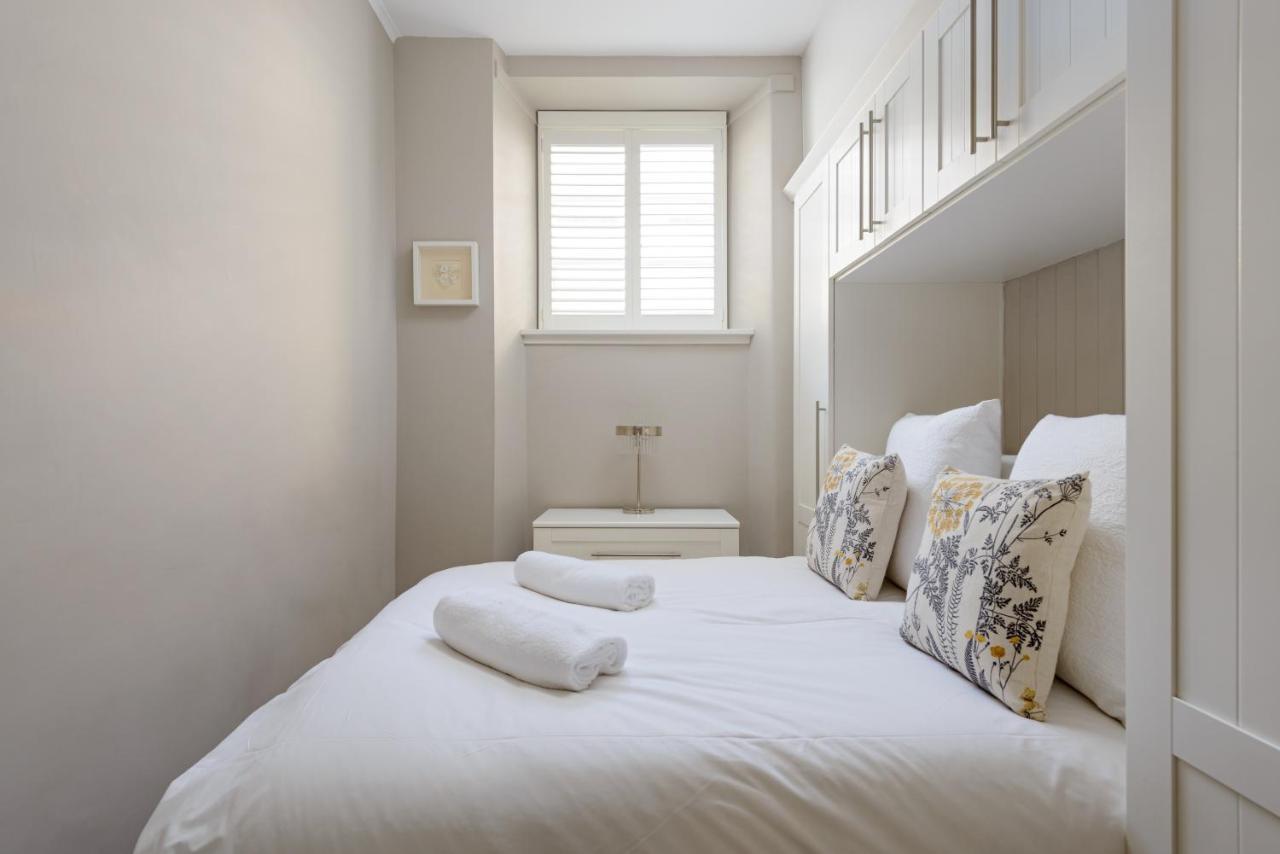 The Rose Street Apartment Edinburgh Exterior photo